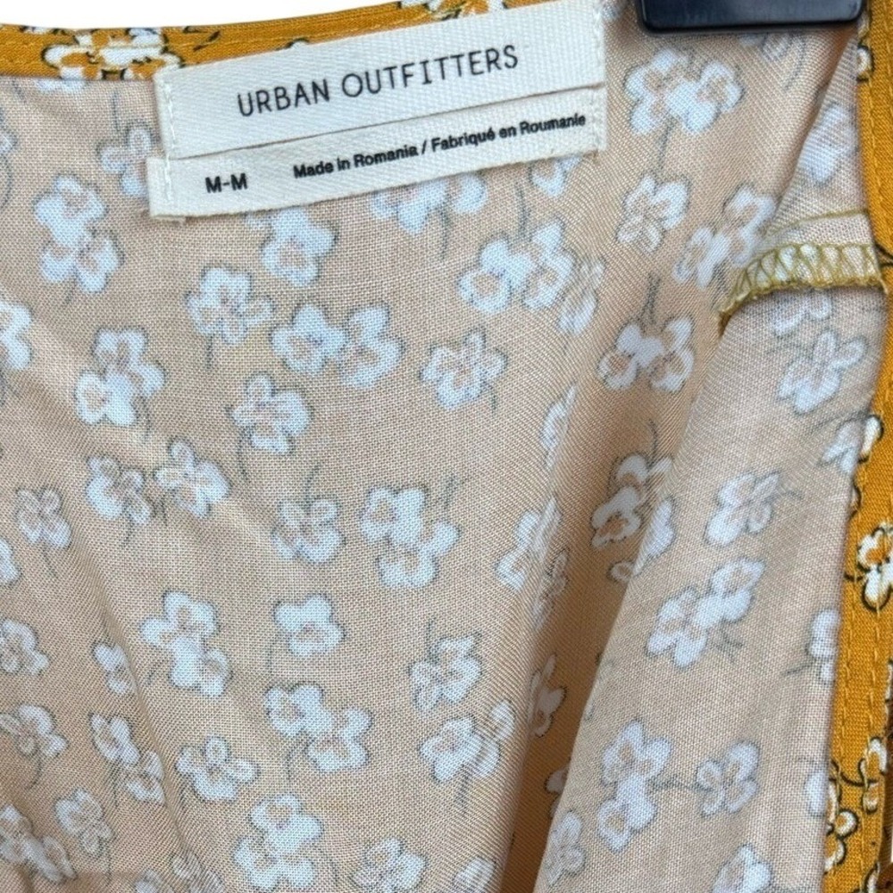 Urban Outfitters Mustard Floral Romper Ruffle Strap Button Front Cottagecore M - Picture 5 of 7
